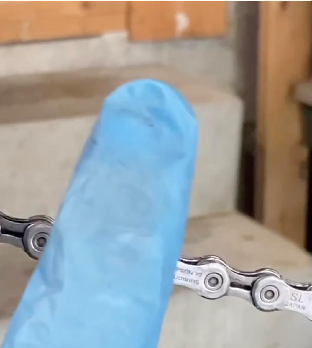 SILCA Professional Grade Bike Chain Cleaner and Liquid Wax - 2 Pack Starter Bundle with Silca PRO Chain Stripper & Super Seret Chain Wax, Concentrate, 4oz Bottles with Applicator Tip