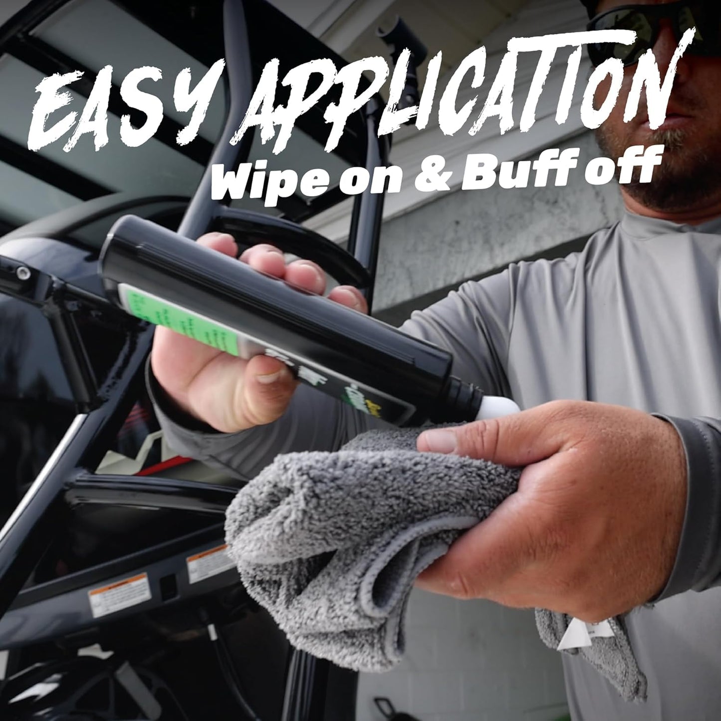 STAR BRITE Ceramics Wax & Seal - Green Apple Scent - SiO2 Tech for Ultimate Protection, Repels Water, Dirt, UV - Ideal for Fiberglass, Gelcoat, Painted Surfaces - 16 oz (204116)